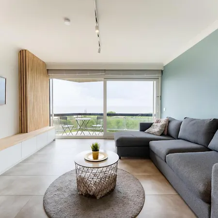 Poseidon With Seaview & Parking By Interhome Appartement Blankenberge